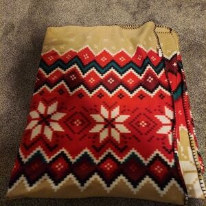 Holiday Christmas Cozy Red Throw Blanket light weight